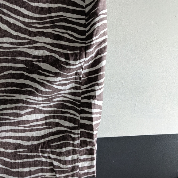 loft mini skirt - Picture 2 of 3